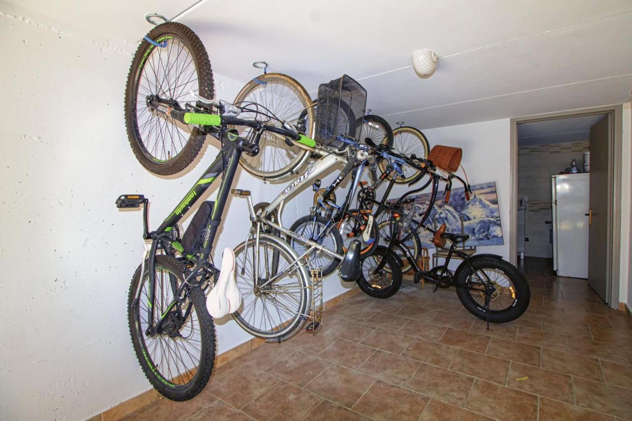 Dd House Family Holiday Apartment Cecina  Buitenkant foto
